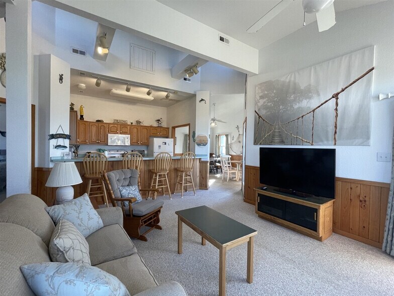 Building Photo - 54120 Marlin Dr