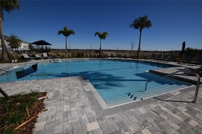 Building Photo - 3232 Gardenia Reserve St