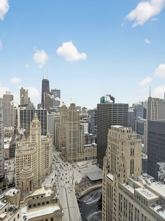 Building Photo - 88 E Wacker Pl