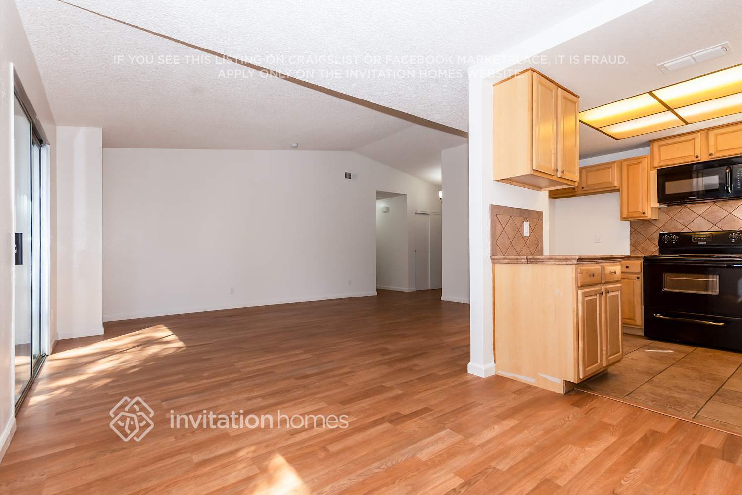 Building Photo - 7840 1st Draw Way