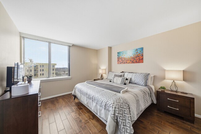 Building Photo - 3525 Sage Rd