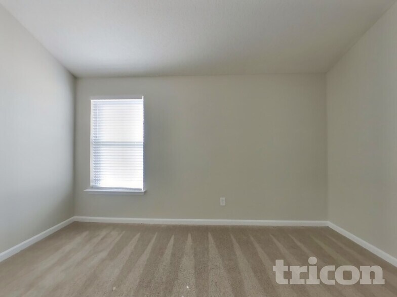 Building Photo - 5001 Serenity Point Ln