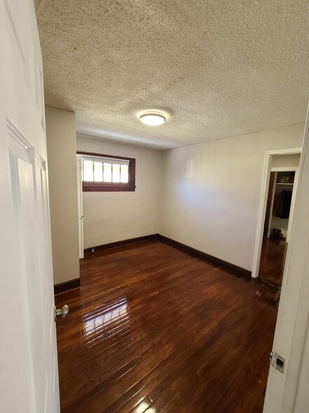 Bedroom 1 - 417 S Spencer Ave