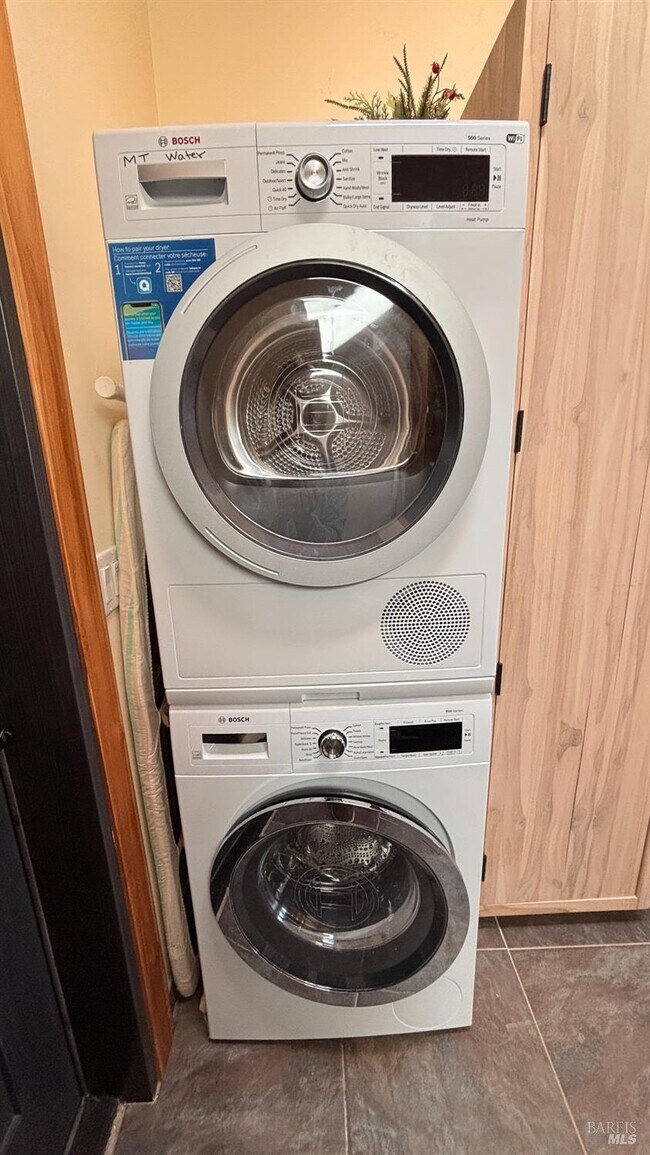 Building Photo - 34478 Iversen Rd