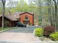 Building Photo - 1 Brothers Ct