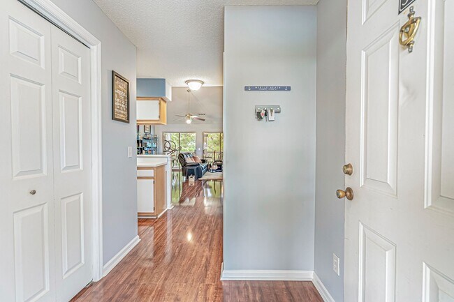 Building Photo - 2 Bed 2 Bath Long Term Rental - Windsor Green in Carolina Forest