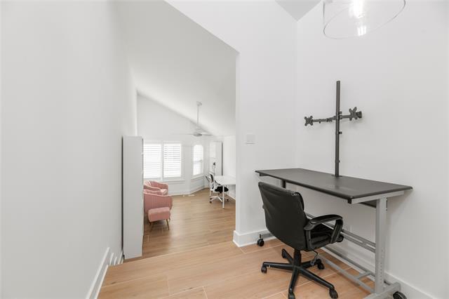 Building Photo - 4242 N Capistrano Dr