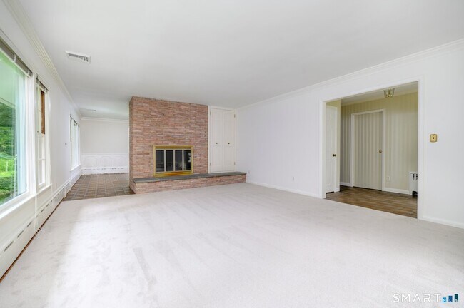 Building Photo - 79 Janes Ln