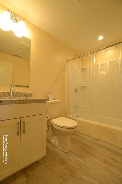 Building Photo - 29 Fayette St