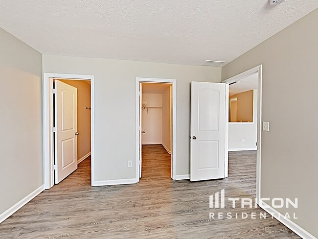 Building Photo - 10750 Tedder Lake Dr