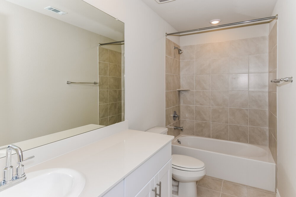 Building Photo - 1212 Green Timber Dr