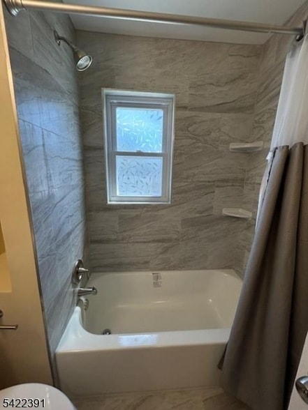 Building Photo - 429 W Broad St