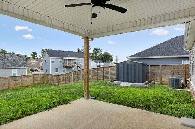 Building Photo - 219 Dugger Dr