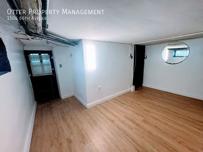 Building Photo - 1504 66th Ave