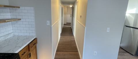 Building Photo - 49 Hecla St