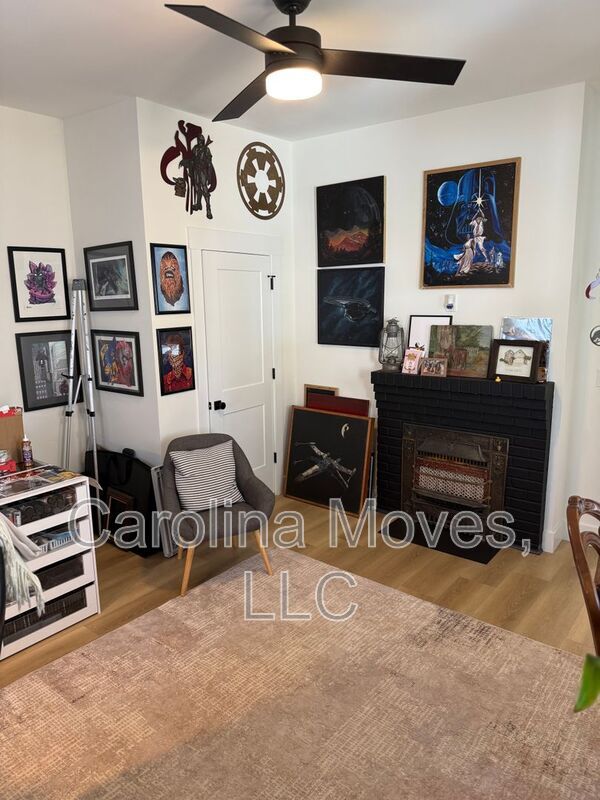 Building Photo - 6 10th St