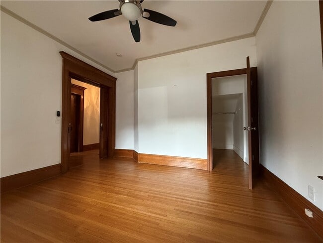 Building Photo - 1036 Monroe Ave