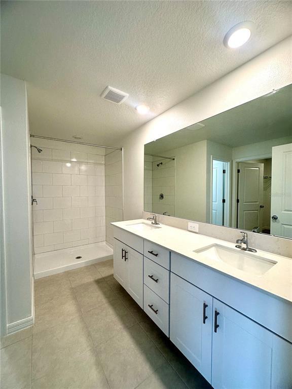 Building Photo - 8795 Coqui Song Ln