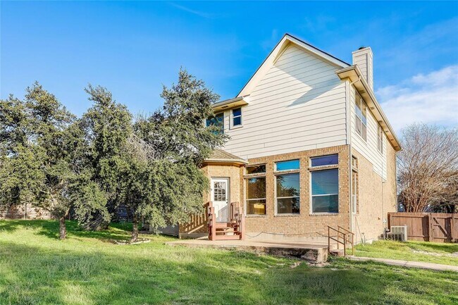 Building Photo - 9200 Hurley Cove
