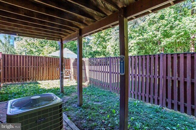 Building Photo - 6248 Levi Ct
