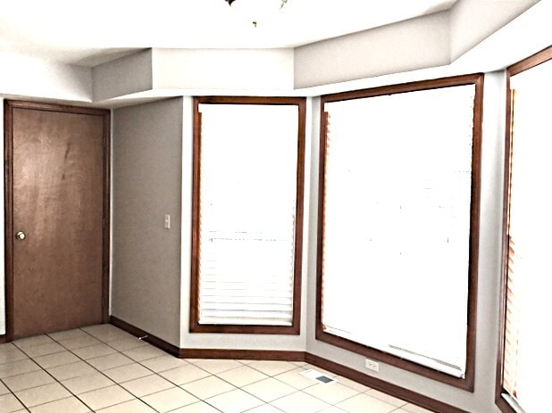 Building Photo - 544 W Barberry Cir