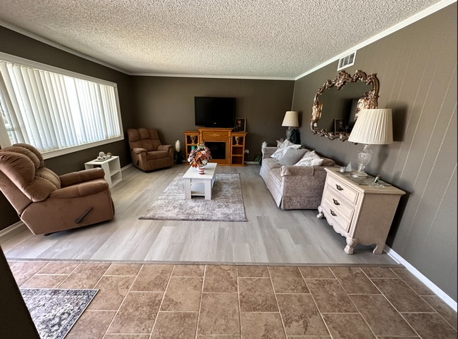 Building Photo - AVAILABLE NOW!! First-Floor 1 Bedroom / 1 Bathroom Condo in Palm Springs!