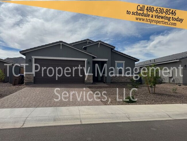 Primary Photo - Beautiful newer home in San Tan Groves