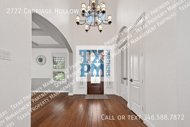 Building Photo - 2727 Carriage Hollow Ln