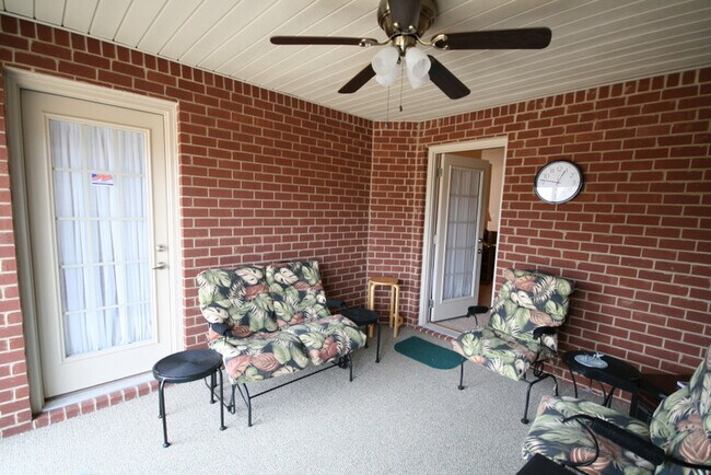 Building Photo - 235 Crab Orchard Dr
