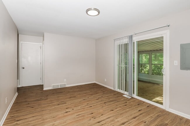 Building Photo - 5420 Autumn Pl
