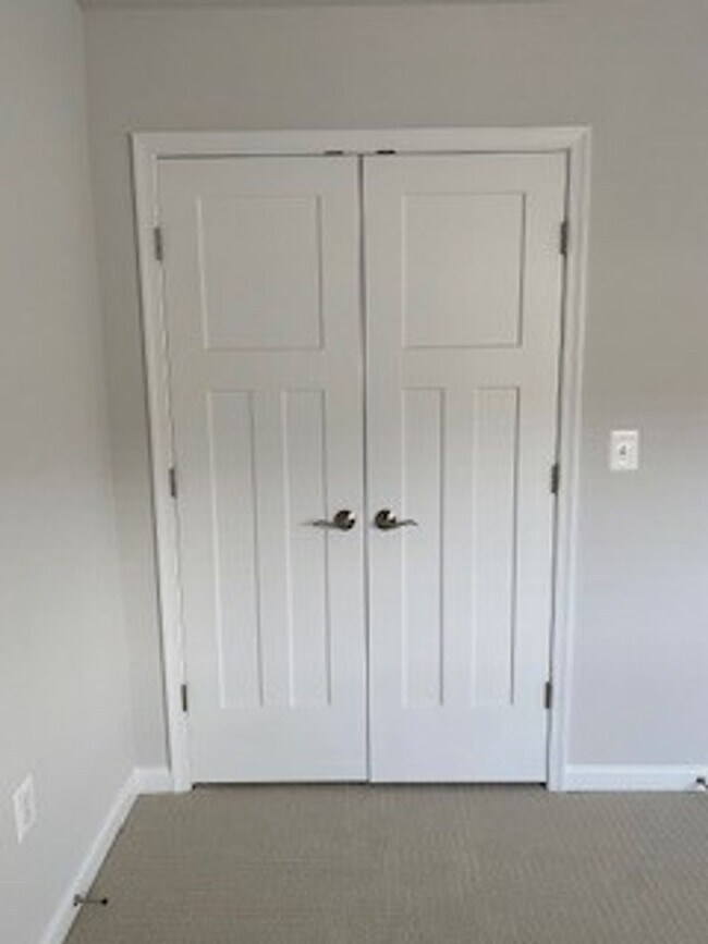 Building Photo - Townhome in Avinity Estates