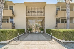 Building Photo - Embassy Terrace