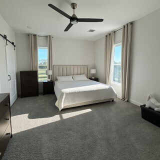 Building Photo - 8419 Woodward St