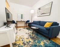 Building Photo - 317 E 75th St