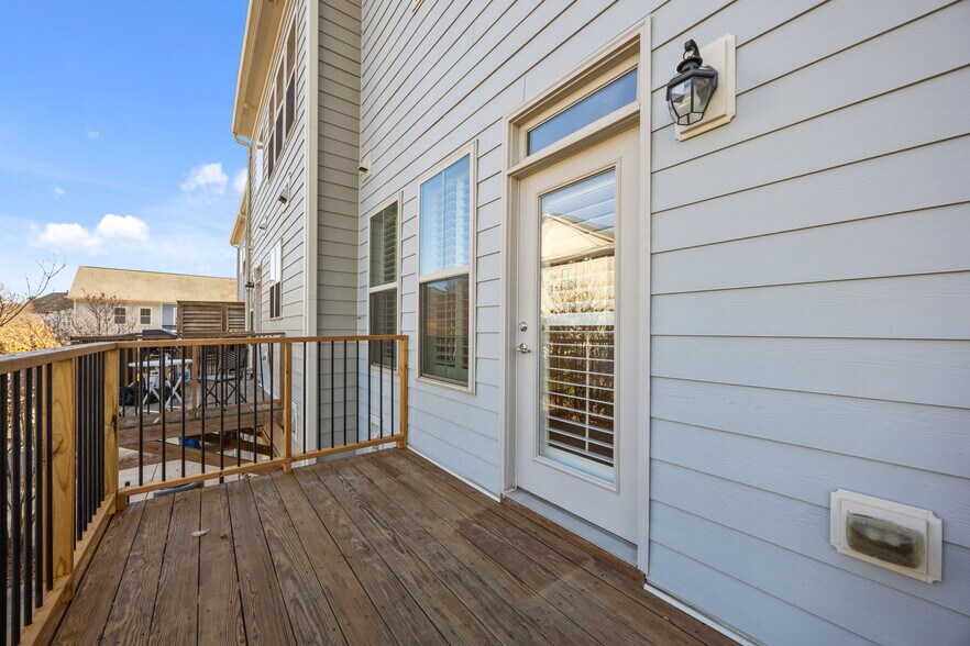 Building Photo - 1319 Rodessa Run