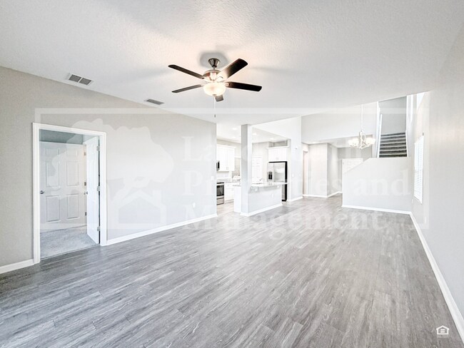 Building Photo - 3389 Cup Dr