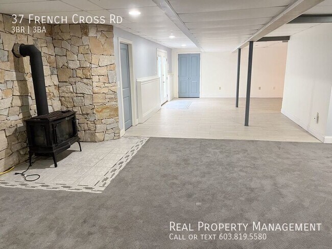 Building Photo - 3-Bedroom Home with Finished Basement and ...