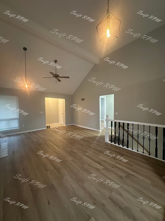 Building Photo - 8957 Hauser St