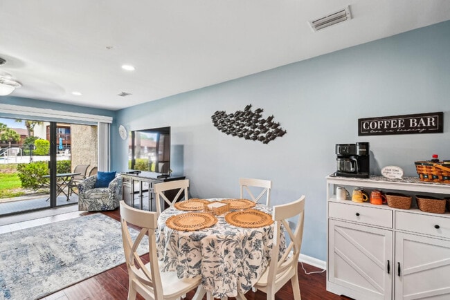 Building Photo - 17751 Panama City Beach Pkwy