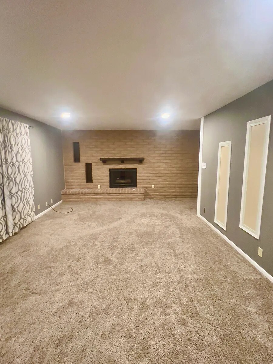 Building Photo - 107 Pajaro Way