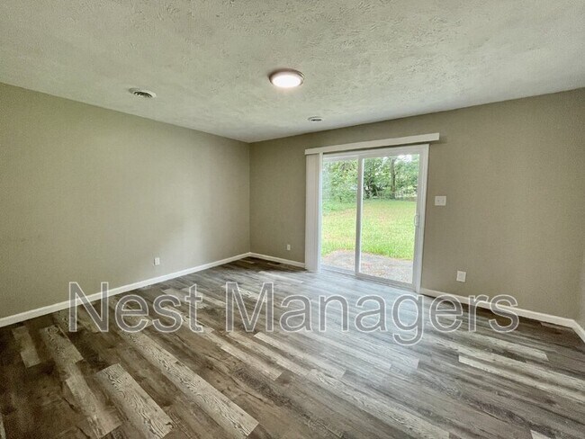 Building Photo - 6405 Lorell Ct