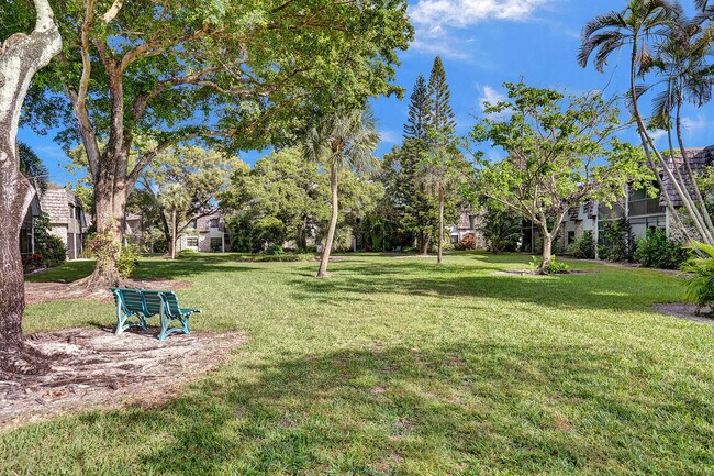 Building Photo - 3109 Oakland Shores Dr