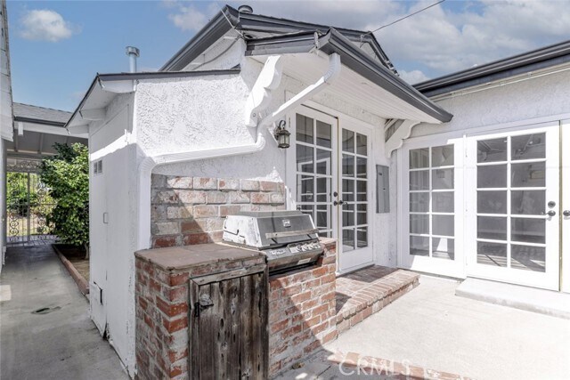 Building Photo - 7856 Paso Robles Ave