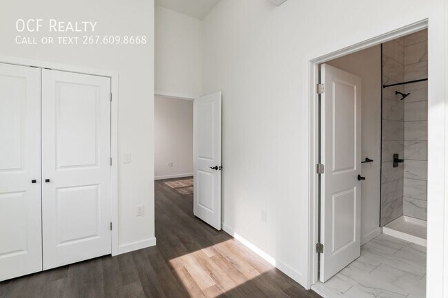 Building Photo - 5303 Chester Ave