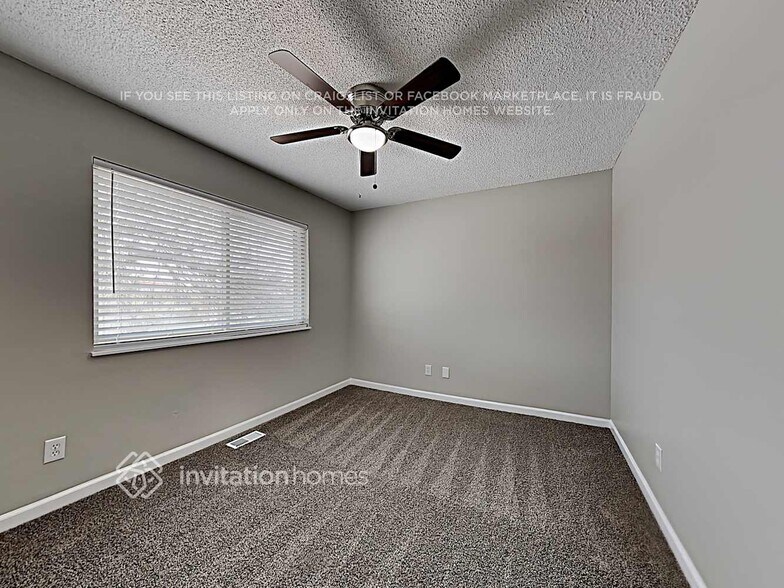 Building Photo - 7595 Deer Trail