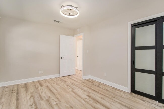 Building Photo - 5894 W Shore Dr