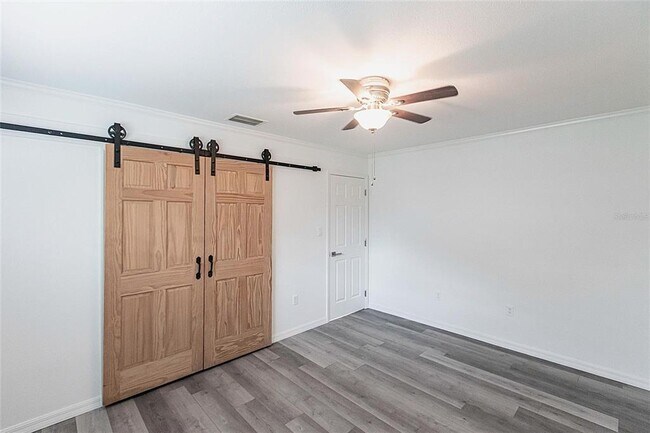 Building Photo - 326 W Grace St