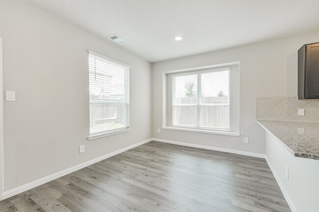 Building Photo - 2934 Lawrence Pk Ct