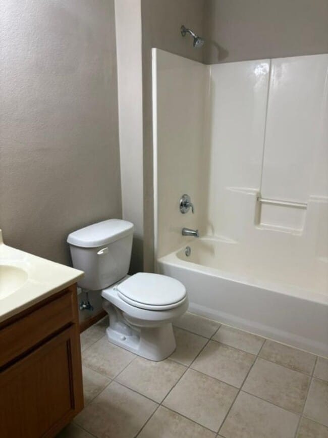 Building Photo - 10212 Clearwing Ln