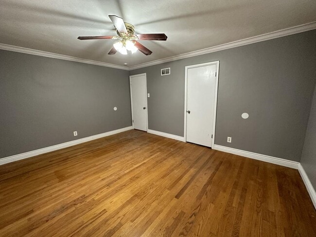 Building Photo - Lovely 2 Bedroom / 2 Bath for Rent - Section 8 Welcome